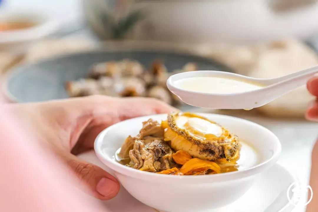 香港鲍鱼老字号,这家老店回头客超多牛气冲天