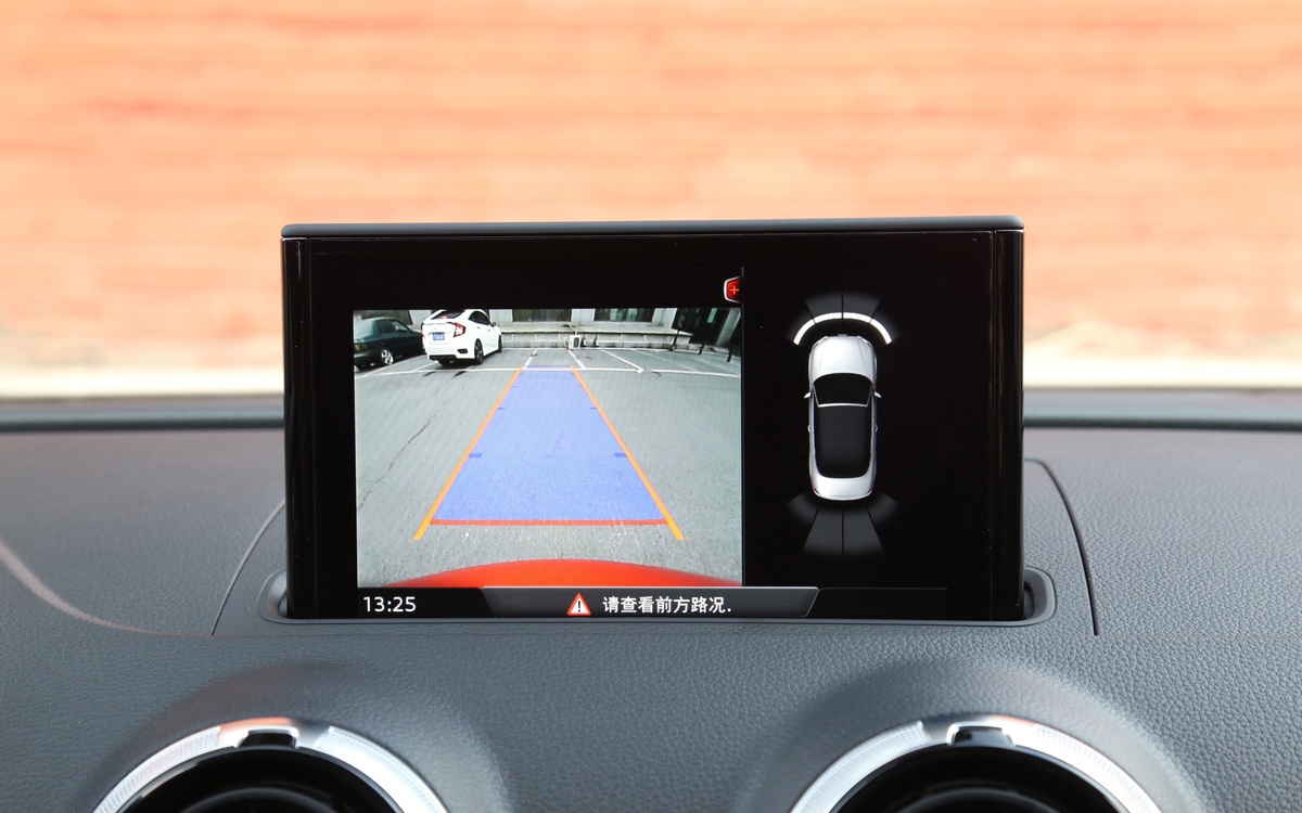 奥迪四座敞篷最新款,软顶敞篷车奥迪新款