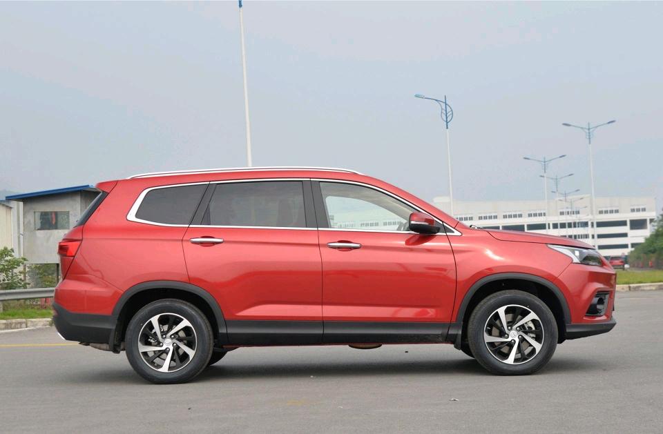 北汽幻速s7七座新款尺寸,北汽幻速s7七座suv报价二手