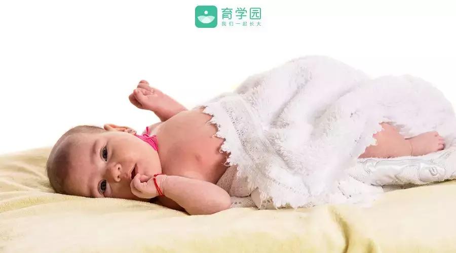 13岁儿童喜欢歪头矫正最佳方法,孩子写字歪头有什么工具可以矫正