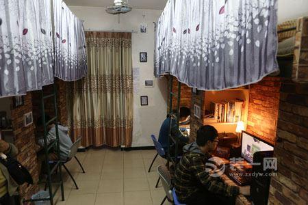 大学室友通宵游戏怎么办,大学室友熬夜我该怎么办