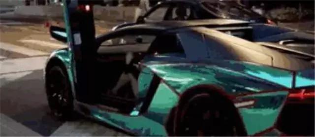 外国土豪开兰博基尼搭讪拜金女,外国土豪开豪车