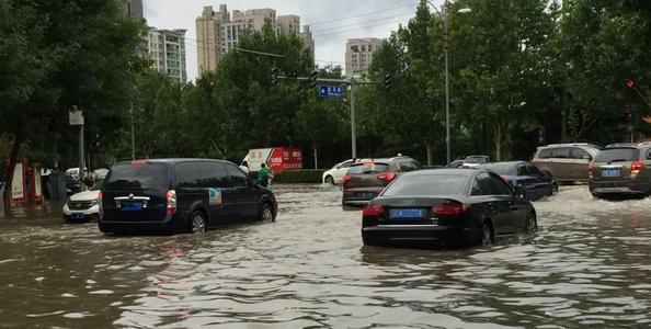 下雨天车牌丢了怎么处理,车牌大雨丢失上路可以吗