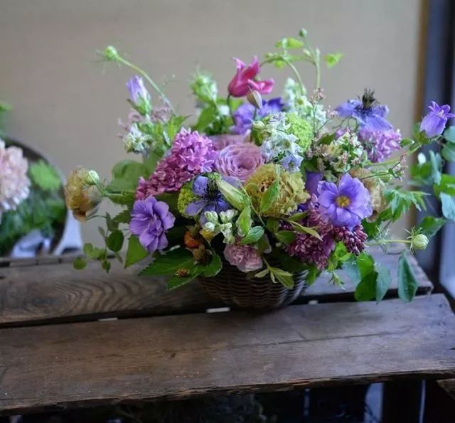 日本顶级花艺欣赏,日本花店布置图片