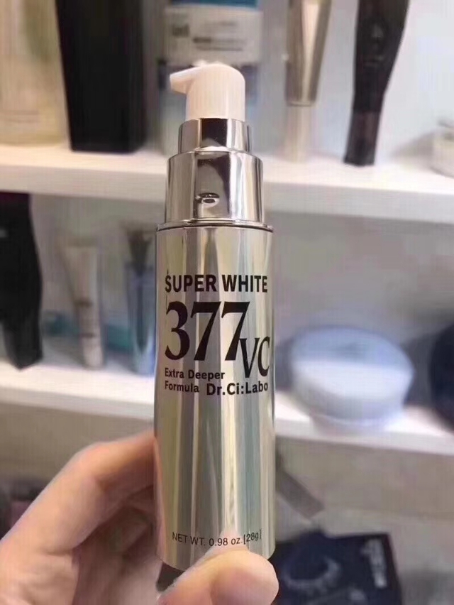 女人必买的十种护肤品,女人一生必败的护肤品之一