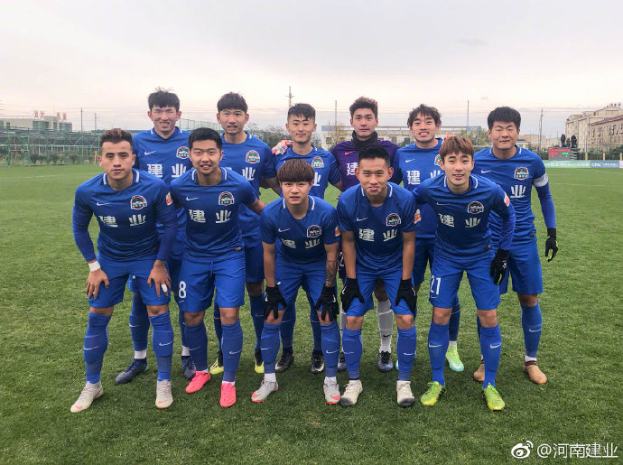 申花8比1狂扫辽足,申花8比1狂胜辽足视频