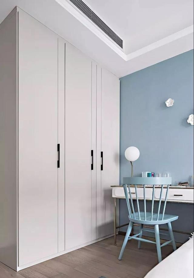 以纯粹至简的设计诠释优雅风范,简约是空间美学