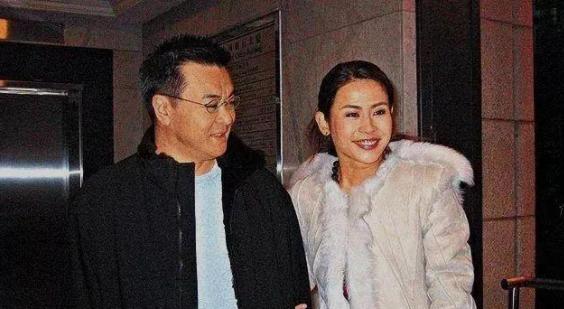 年过半百却仍孤身一人,年过半百单身