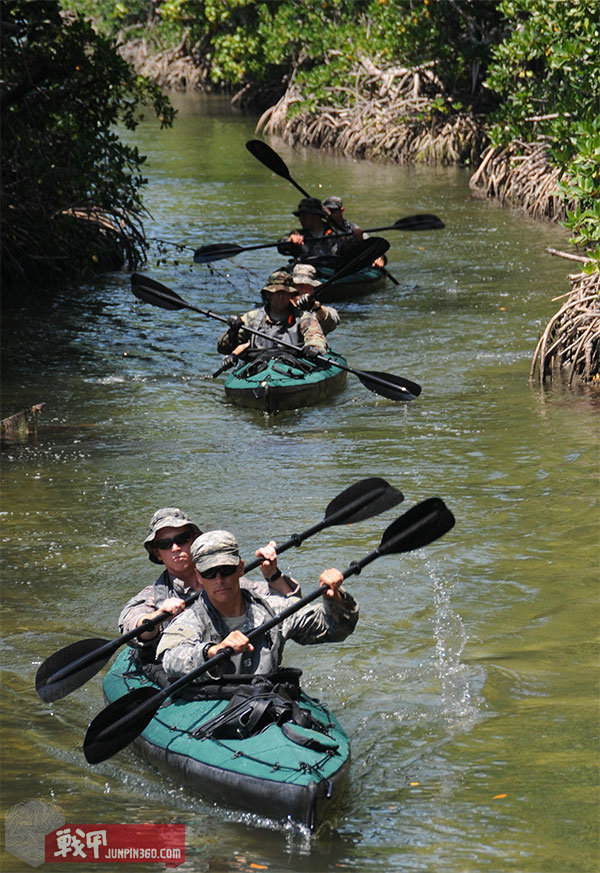 美军特种作战飞机视频,美军特种作战船
