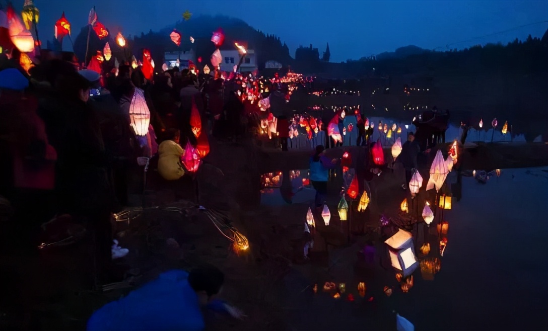 遂宁送龙虾,蓬溪送蛴蟆的由来