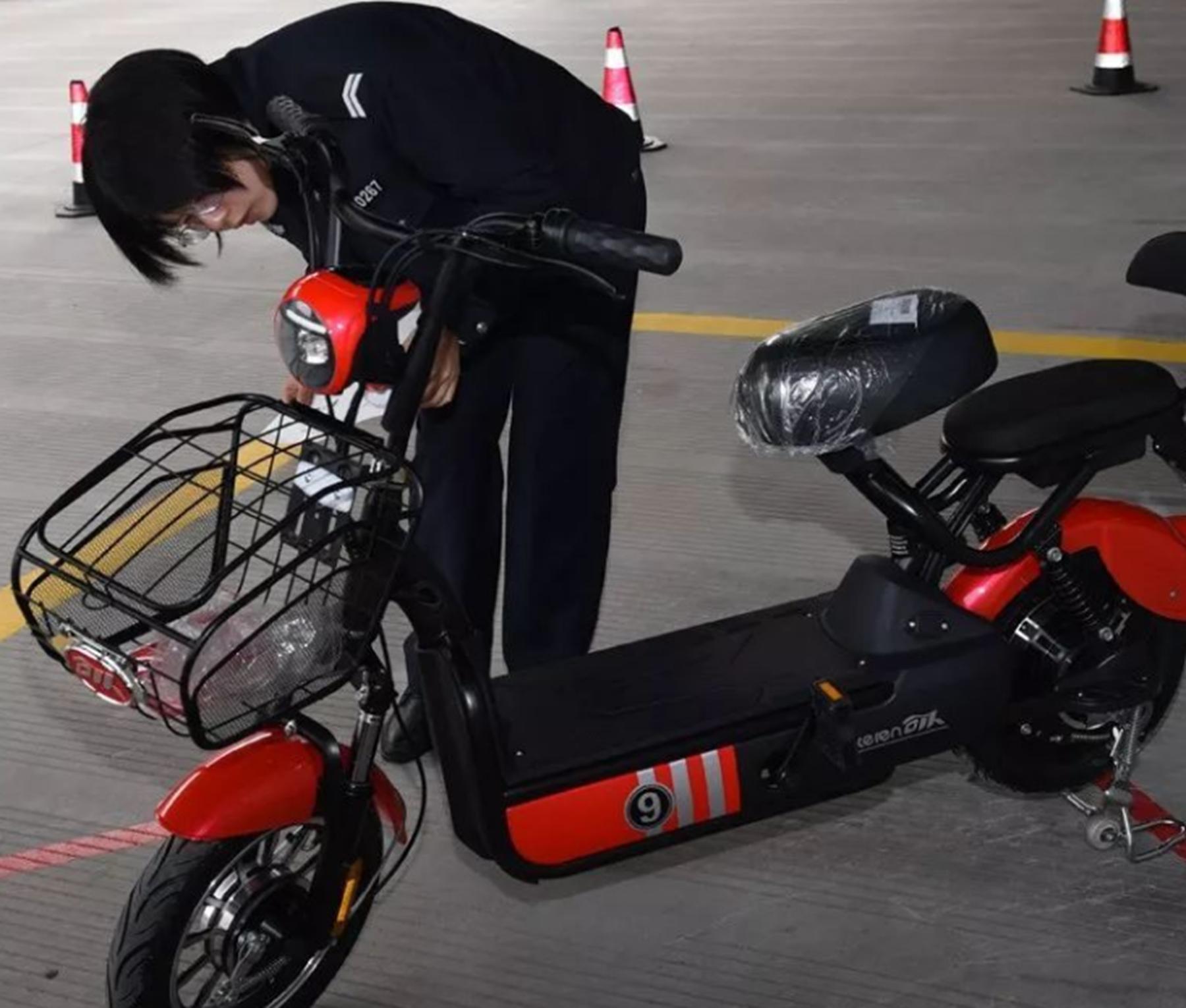 电动车不装脚蹬可以吗,电动车脚蹬没用为什么还装