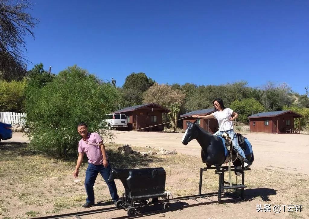 一个被渣男伤害过的深情女人,一个被狠狠伤过心的人