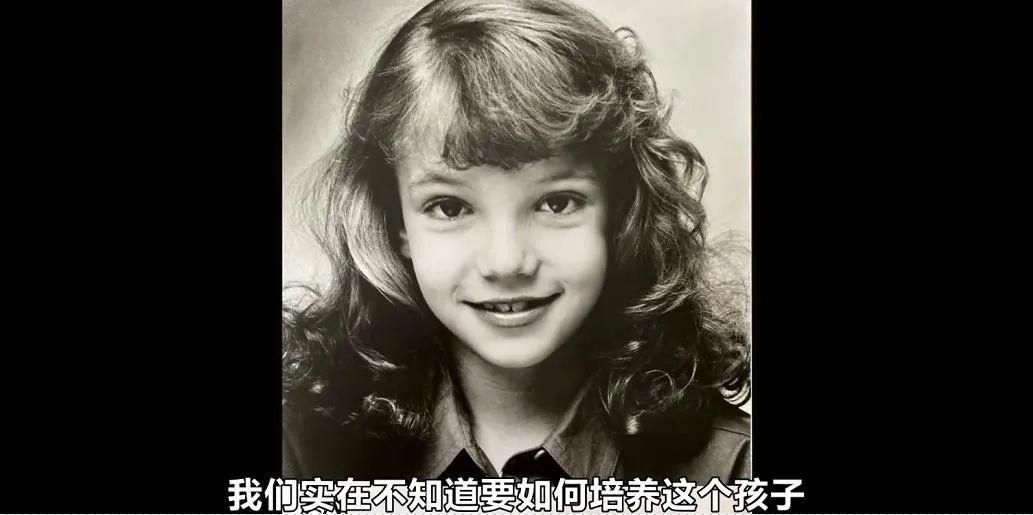 红极一时的世界巨星,被三个男人推进深渊,其中一个还是亲生父亲