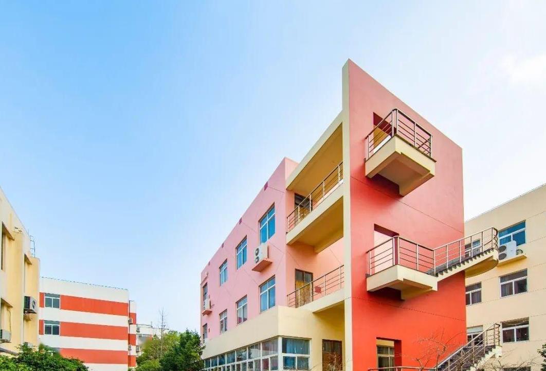 上海十强高职排名，其中上海行健职业学院排第三