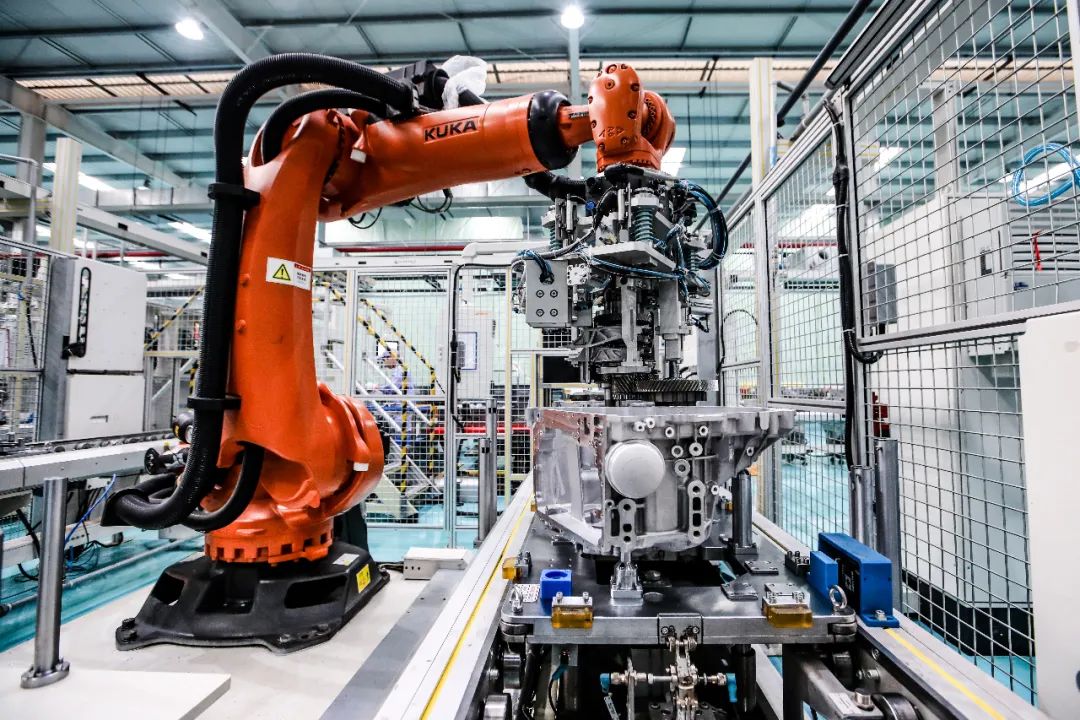 国产造不出好的发动机变速箱,青山工业双离合变速箱