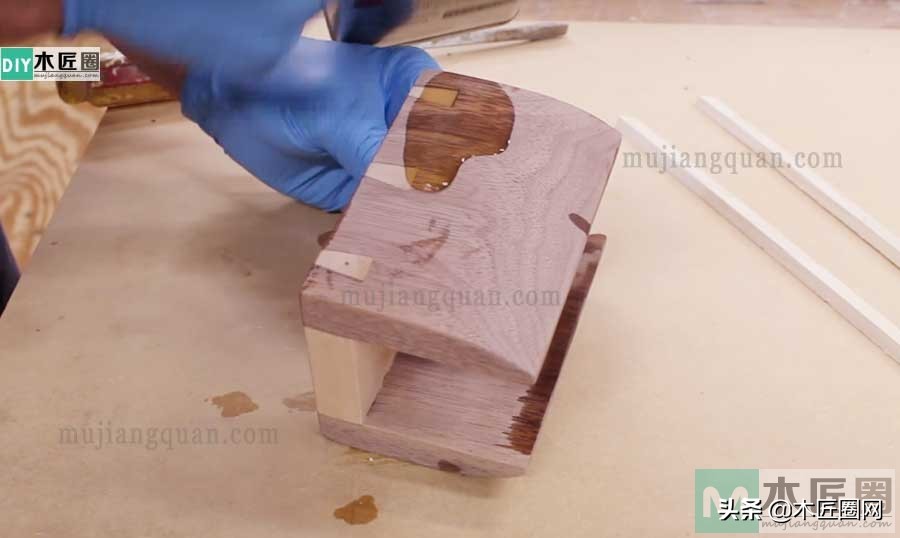 自制吉他挂钩墙壁挂架,吉他墙架制作视频