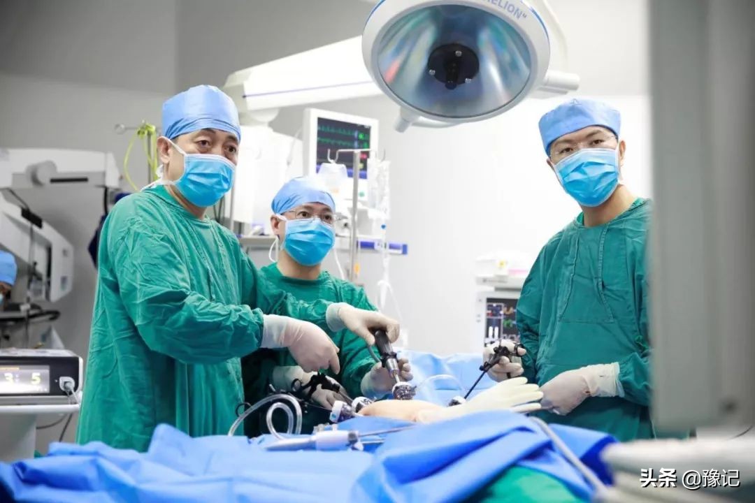 他与胰腺癌抗争了15个月，活成了人们心中的最好仁医