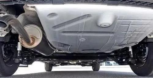 乞丐版桑塔纳裸车价格,桑塔纳低配手动落地多少钱