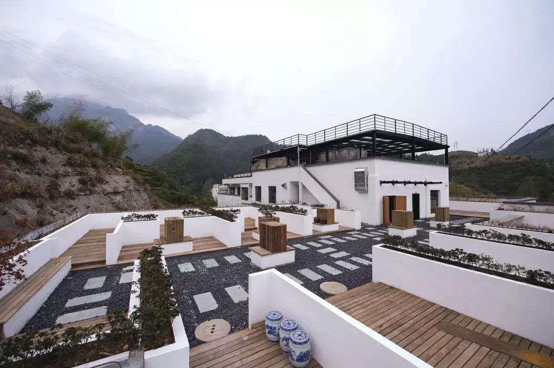 黄山景区半山腰民宿,黄山太平湖世外桃源人间仙境民宿