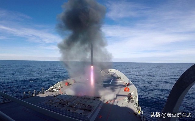 霍巴特级驱逐舰与巴赞级的区别,霍巴特级驱逐舰与052d谁强