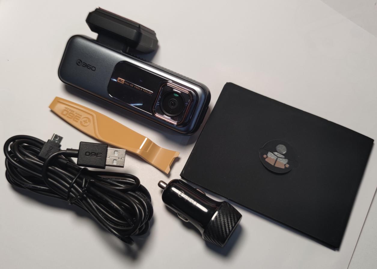 4k分辨率+实景导航，试完这部360记录仪，我默默卸载了老款