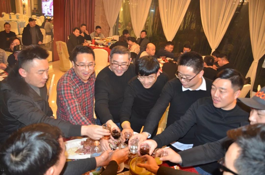 群雄毕至聚苏州巅峰论道谋大业——苏州家具职业经理人峰会召开