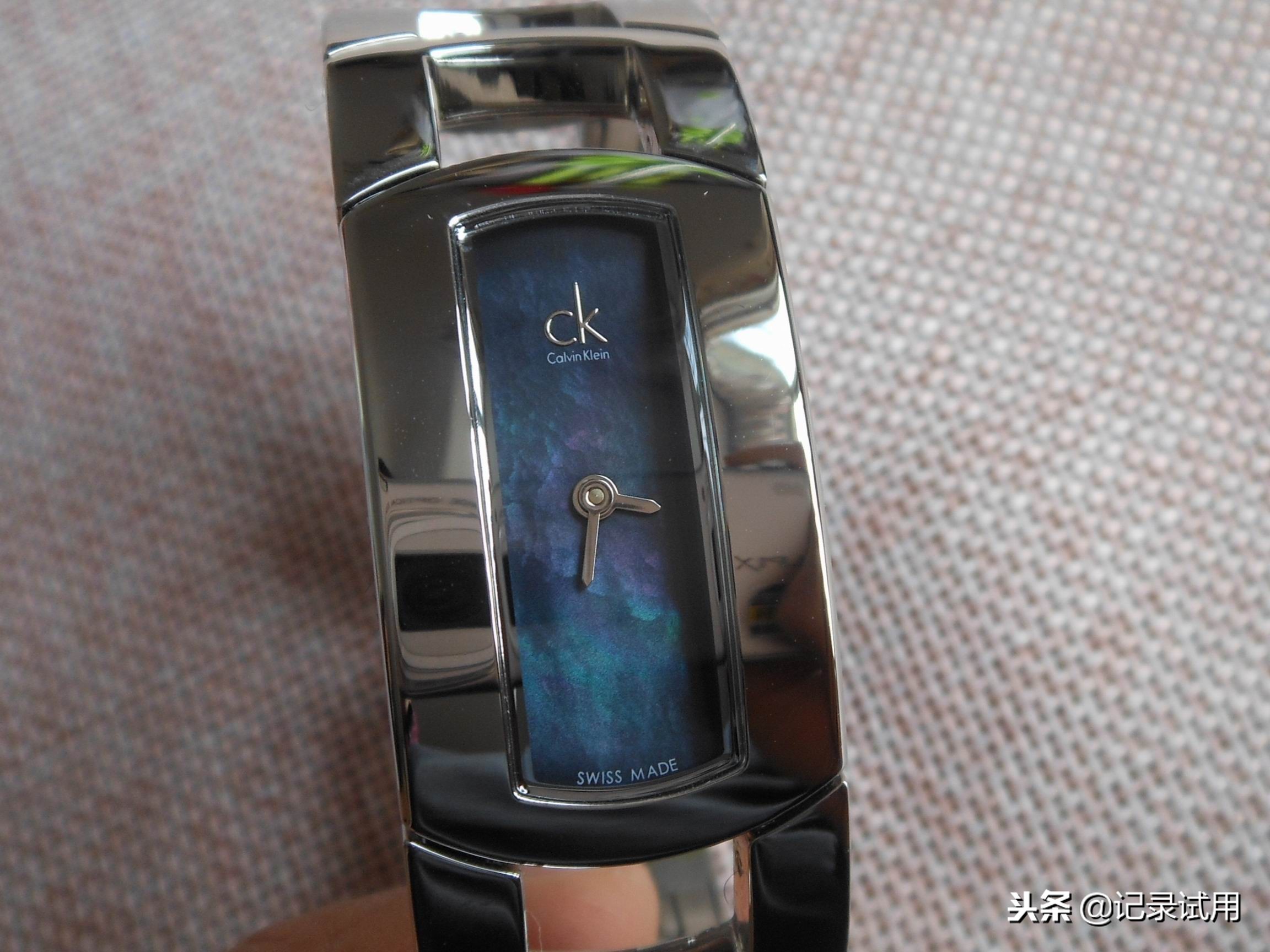 ck手表和天王手表哪个好一点,袋鼠手表和ck手表哪个好