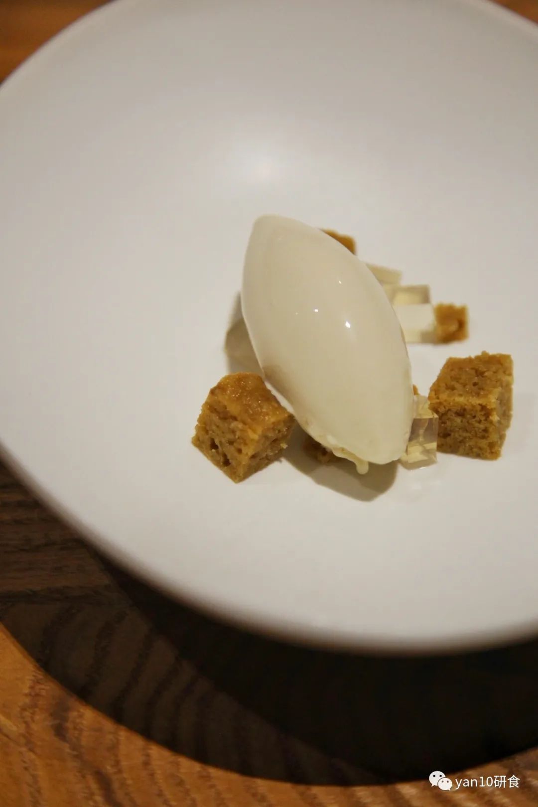 趁没红前，先试为敬，北欧风，法餐调，本土食材演绎的新派中餐