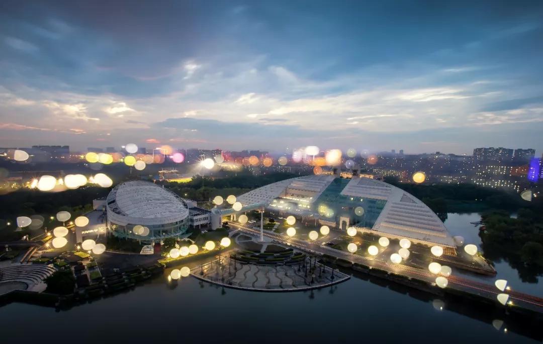 拼多多创始人黄峥的传奇人生,拼多多董事长黄峥做科学家