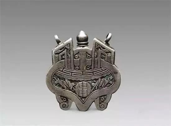 长命锁起源于中国历史上,长命锁中国式护身符