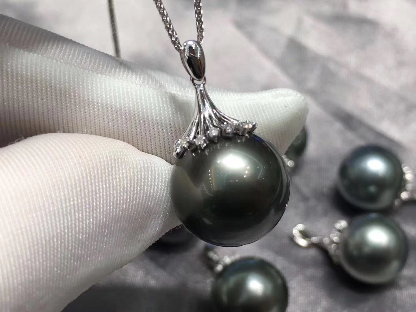 上百年的珍珠如何鉴定,珍珠鉴别师怎么考