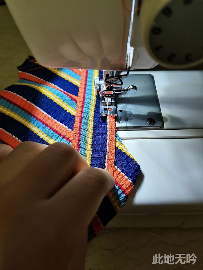 傻瓜缝纫机缝纫入门基础教程,针织女士t恤缝纫教程