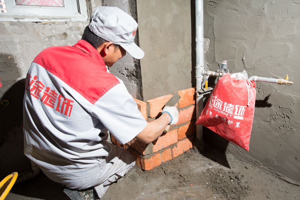 燃气公司禁用红砖砌管道,业主还在用?内行人:烟道和管道做区分