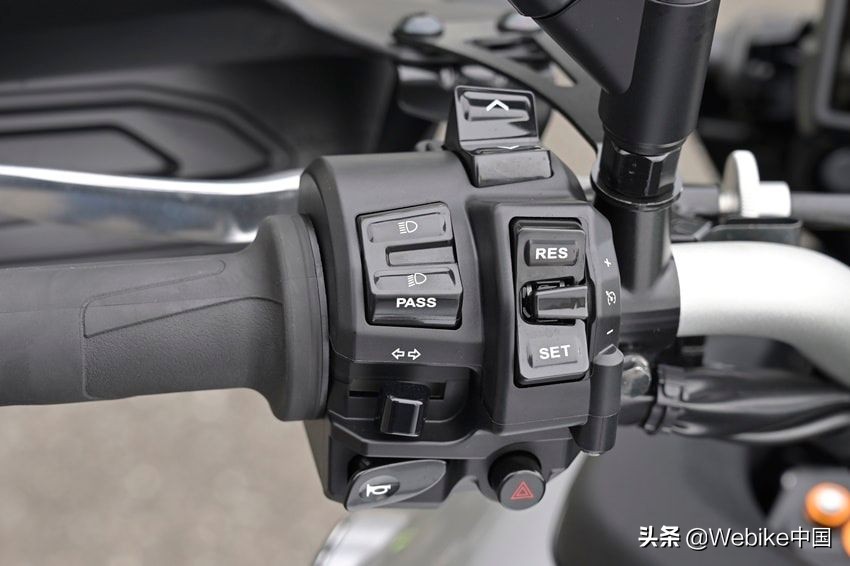 雅马哈摩托车tracer9gt试驾,雅马哈摩托车tracer9