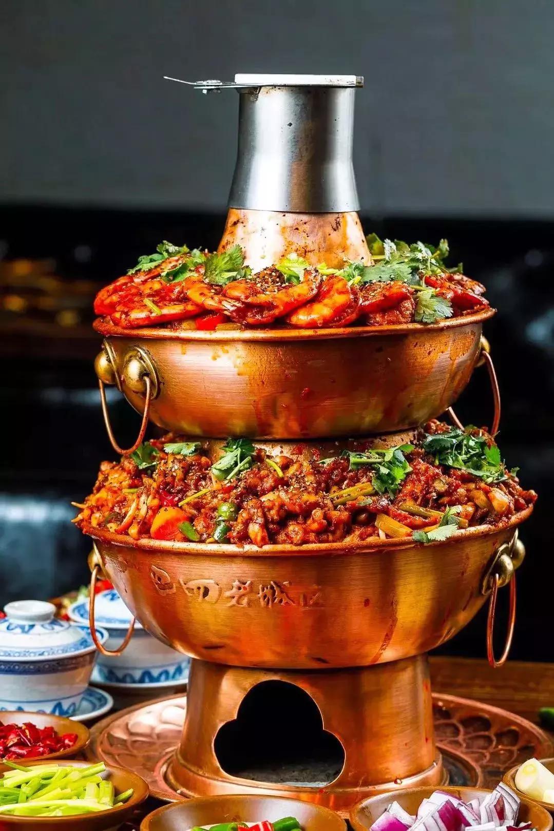 最火爆的炭火牛蛙锅10元,蛙锅牛蛙