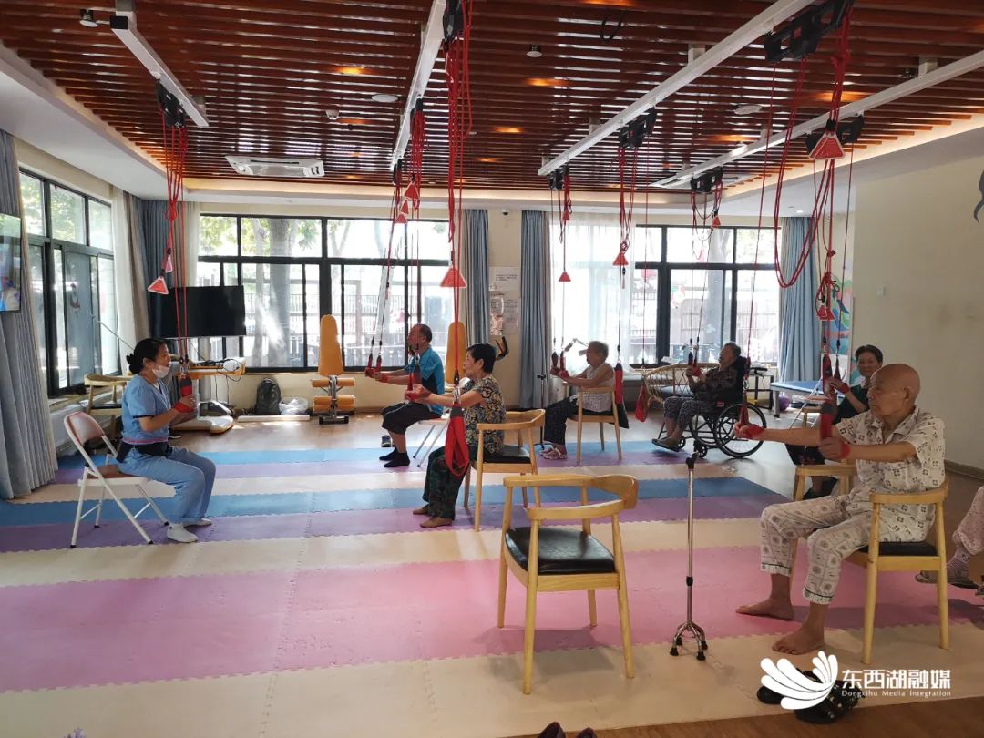 啧啧啧~常青花园，幸福的味道！