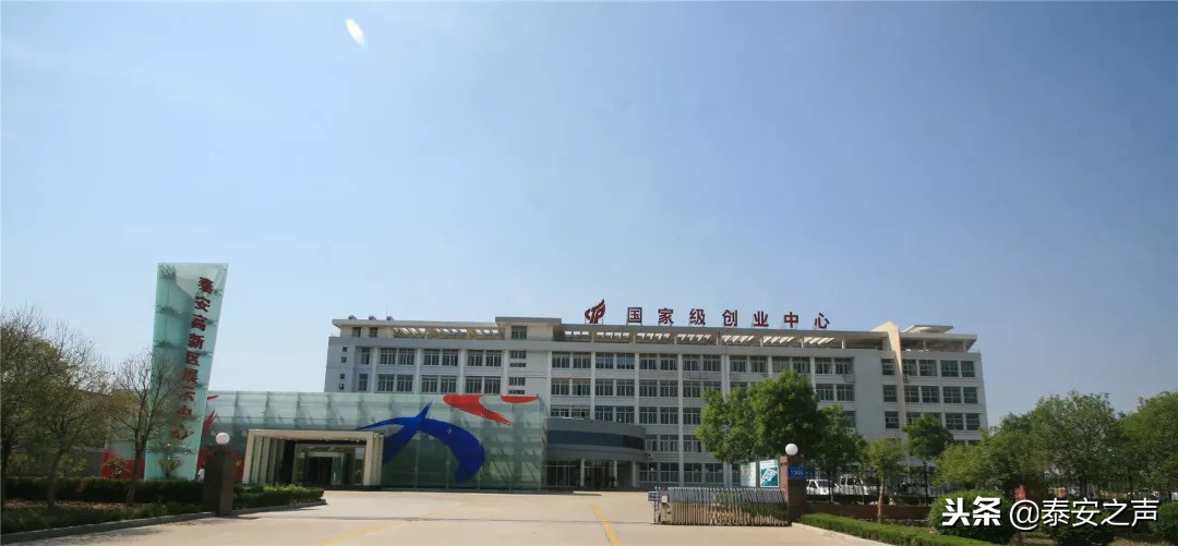 澶т紬鏃ユ姤绮惧僵鏂囩珷,澶т紬鍒涙柊涓囦紬鍒涗笟鎶ラ亾