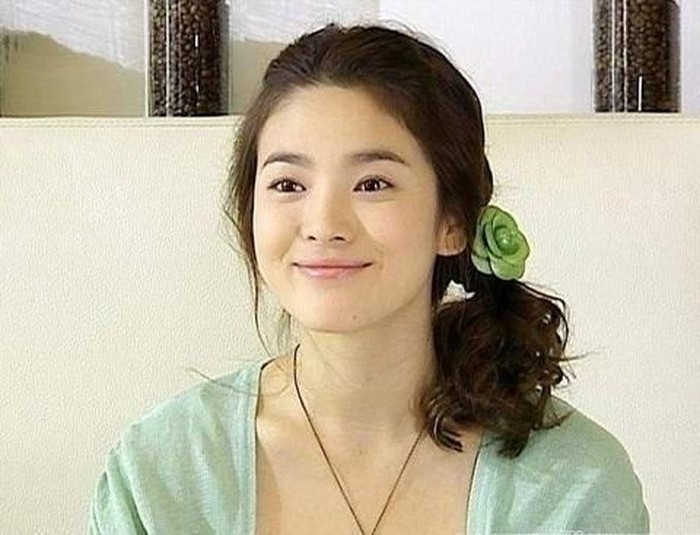 方脸选什么发型？马伊琍吴昕宋慧乔说，方脸选对发型照样美翻天