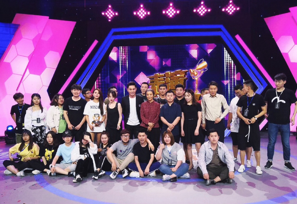 何沄伟徒弟闫佳宝破天荒点赞师父，漫长六年时间，师徒几乎零互动