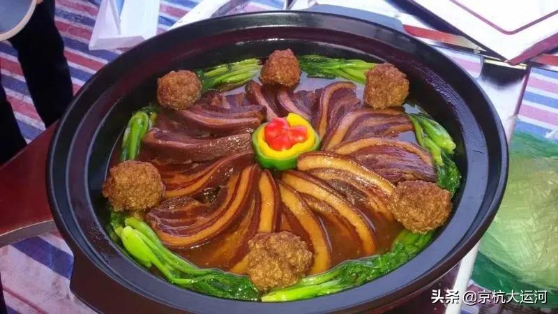 甏肉把子肉红烧肉的区别,特色甏肉坛子肉吃到爽