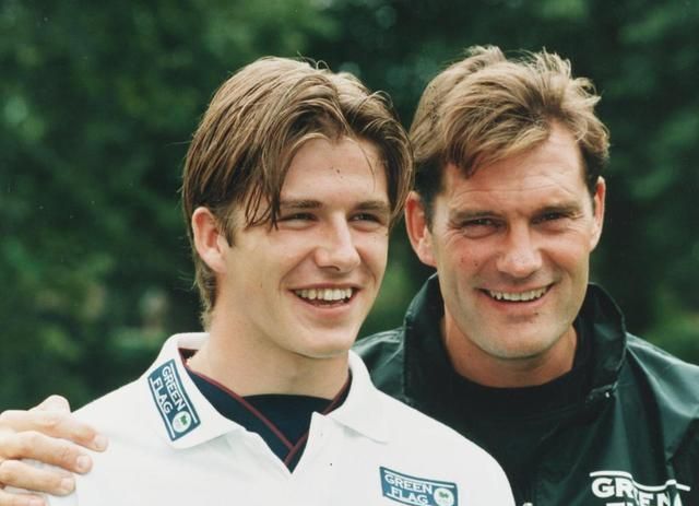 贝氏弧线原声,年轻的贝氏弧线