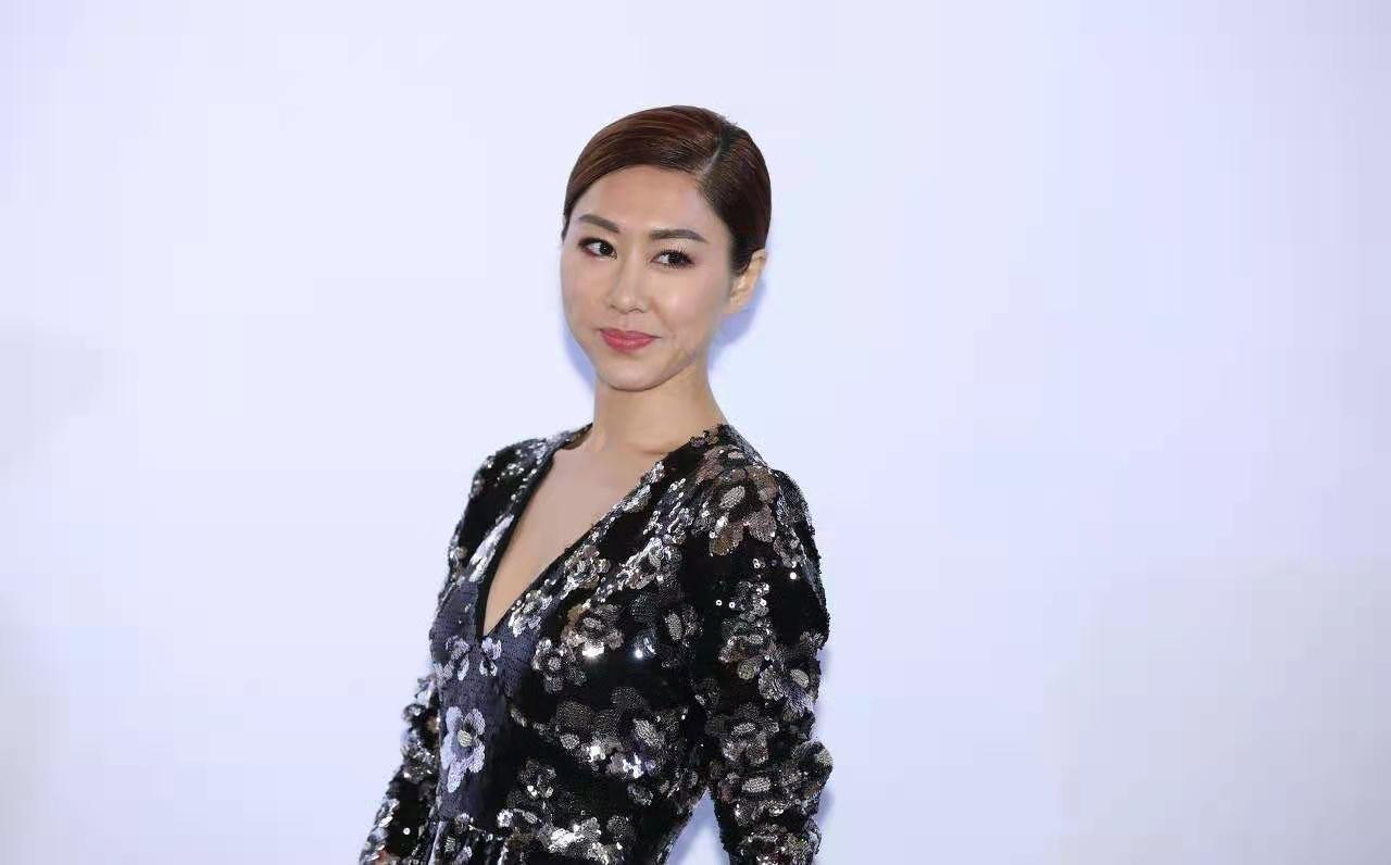 胡定欣沈柏淳,胡定欣有几个男朋友