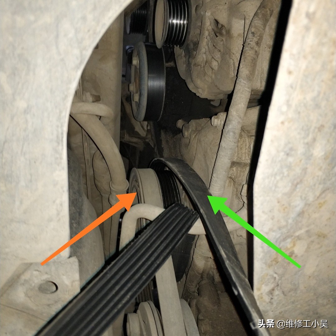 11年福克斯发动机渗油,11年福特福克斯发动机空转