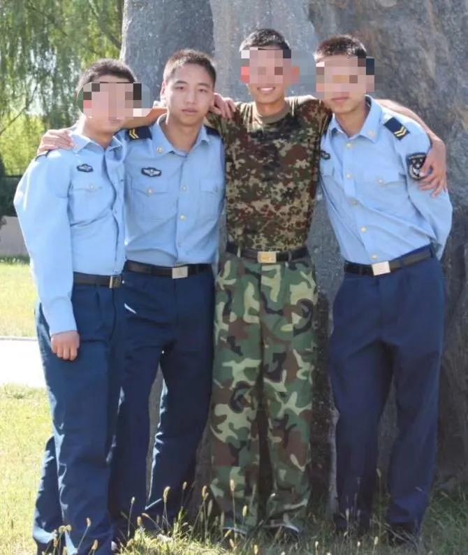 外卖小哥一个月跑了3000单,宜宾外卖小哥一个月1200单多少钱