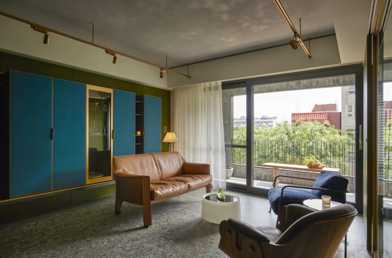 无主灯客厅无磁吸灯灯光布局,无主灯和磁吸轨道灯搭配