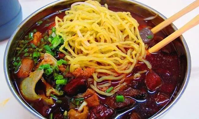 这才是贵州最好吃的美食,这些美味的小吃你们都吃过哪些