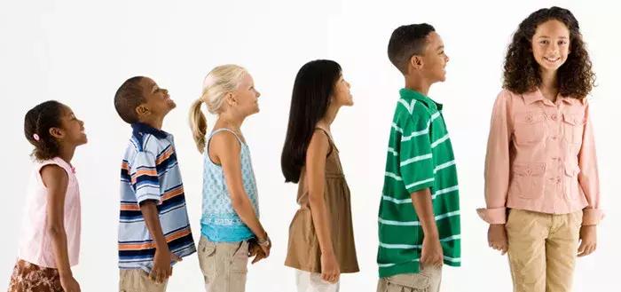 什么情况下孩子癫痫小发作要吃药,孩子癫痫用药禁忌