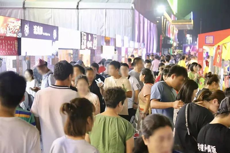 欧亚卖场活动最新,欧亚卖场1.8消费节