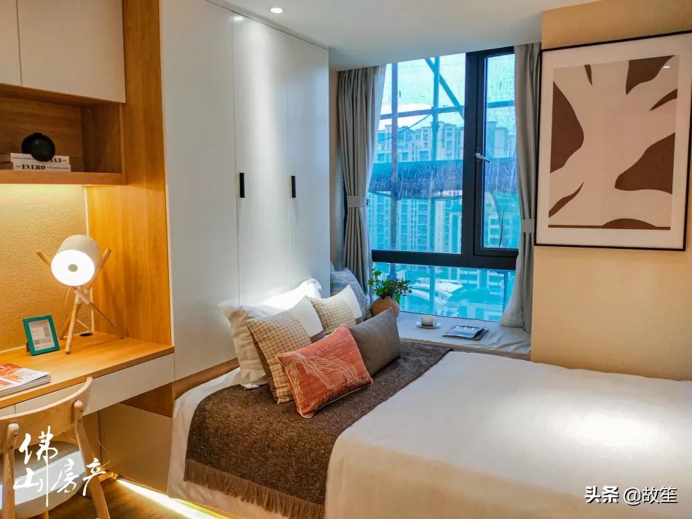 可明火,产权少10年!两盘相隔500米,价差3-4千,你选谁?