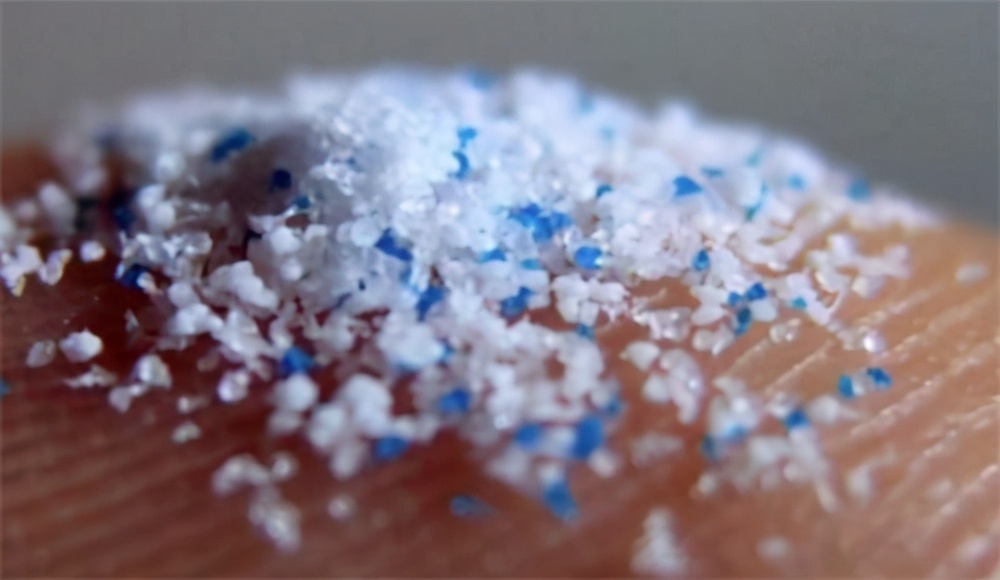 霍金预言科学未解之谜,霍金预言人体内发现塑料颗粒